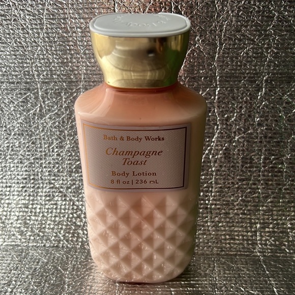 Bath & Body work’s Champagne Toast Lotion - Picture 1 of 2